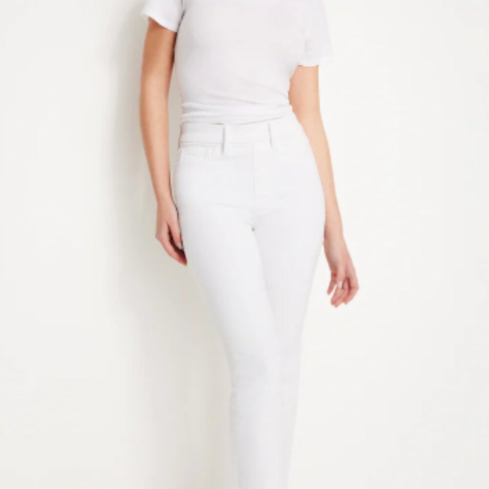 Good American POWER STRETCH PULL-ON STRAIGHT JEANS | WHITE - Regular
